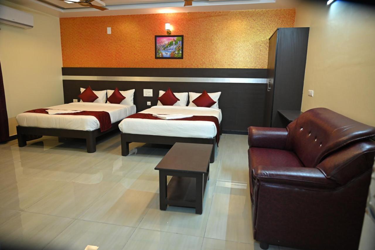 Hotel Treebo Sripadha Residency Alipiri Road Tirupati Exteriér fotografie